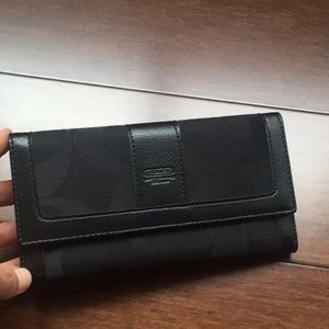 New Coach Black Wallet